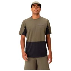Trail T-Shirt Norrona Senja Equaliser Lightweight T-shirt M's Olive Night -Norrona efe8bedbe2a19bb582646ca4a052a36fc0aaddf6 E23NORRTTH3342738 5