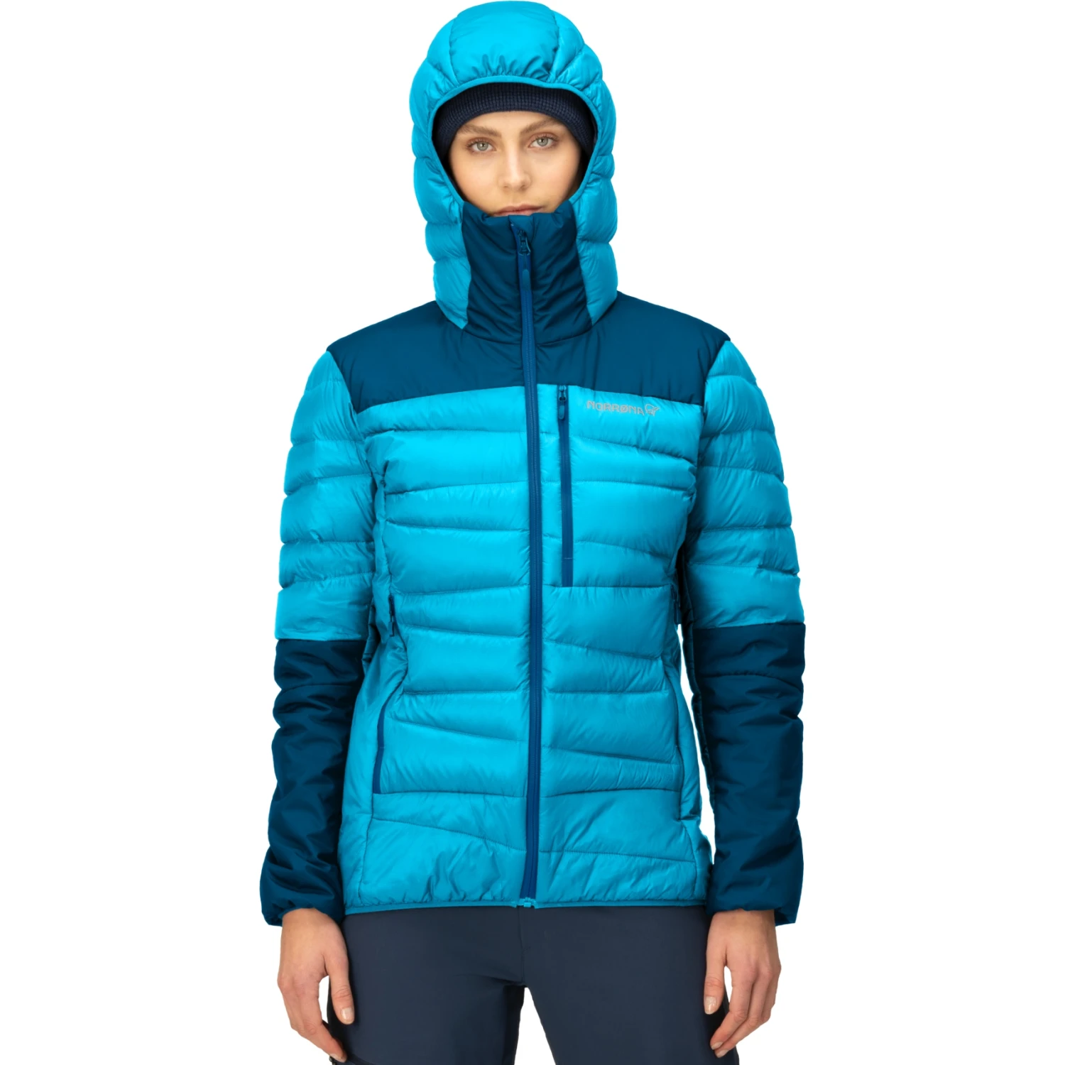 Norrona Falketind Down750 Hood Daunenjacke Damen - Aquarius/Mykonos Blue 3 Norrona Falketind Down750 Hood Daunenjacke Damen - Aquarius/Mykonos Blue