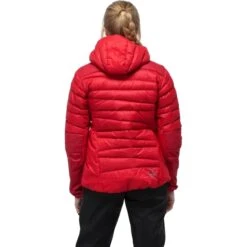 Norrona Falketind Down750 Hood Daunenjacke Damen - True Red -Norrona norrona falketind down750 hood jacket women true red 2 1460757