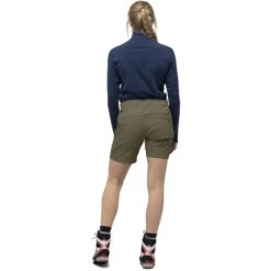 Norrona Falketind Flex1 Shorts Damen - Olive Night 11 Norrona Falketind Flex1 Shorts Damen - Olive Night -Norrona norrona falketind flex1 shorts women olive night model 2 1399452