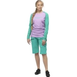 Norrona Fjørå Equaliser Lightweight Langarmshirt Damen - Violet Tuille/Arcadia -Norrona norrona fjora equaliser lightweight long sleeve shirt women violet tulle arcadia 3 903473