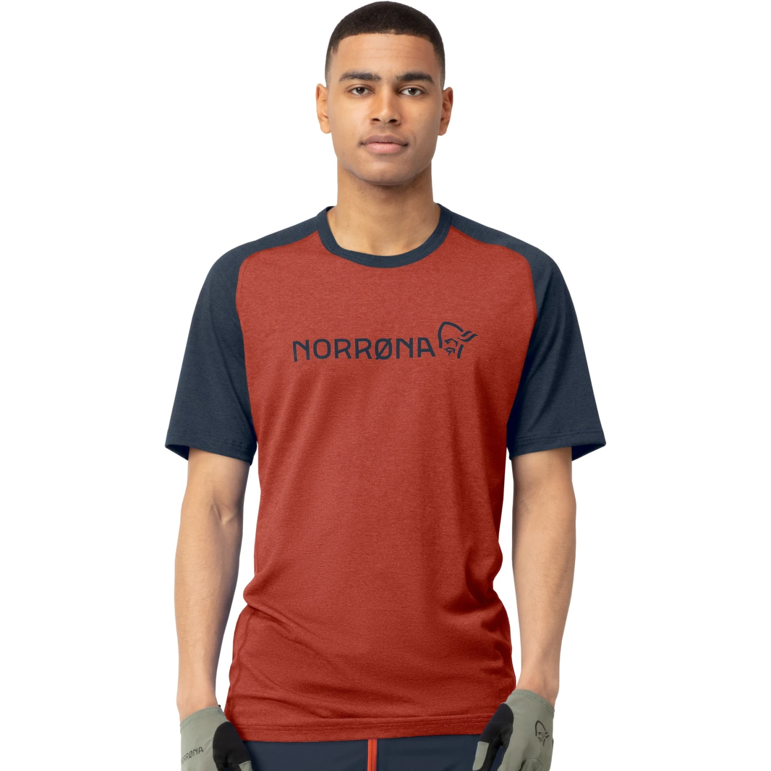 Norrona Fjørå Equaliser Lightweight T-Shirt Herren - Rooibos Tea/Indigo Night 3 Norrona Fjørå Equaliser Lightweight T-Shirt Herren - Rooibos Tea/Indigo Night