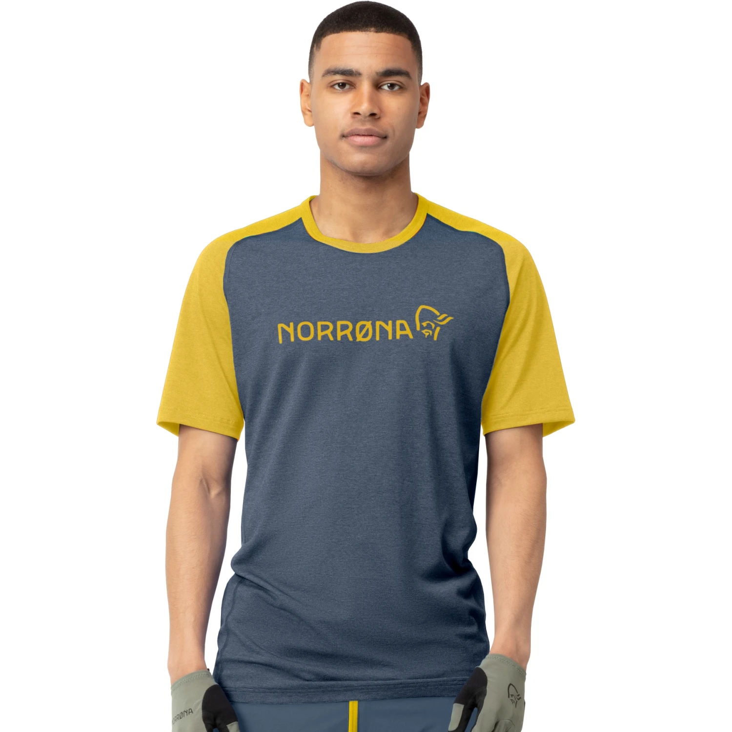 Norrona Fjørå Equaliser Lightweight T-Shirt Herren - Sulphur/Vintage Indigo 3 Norrona Fjørå Equaliser Lightweight T-Shirt Herren - Sulphur/Vintage Indigo