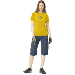 Norrona Fjørå Wool T-Shirt Damen - Sulphur -Norrona norrona fjora wool t shirt women sulphur model 1 1399790