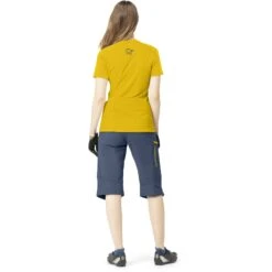 Norrona Fjørå Wool T-Shirt Damen - Sulphur -Norrona norrona fjora wool t shirt women sulphur model 2 1399791