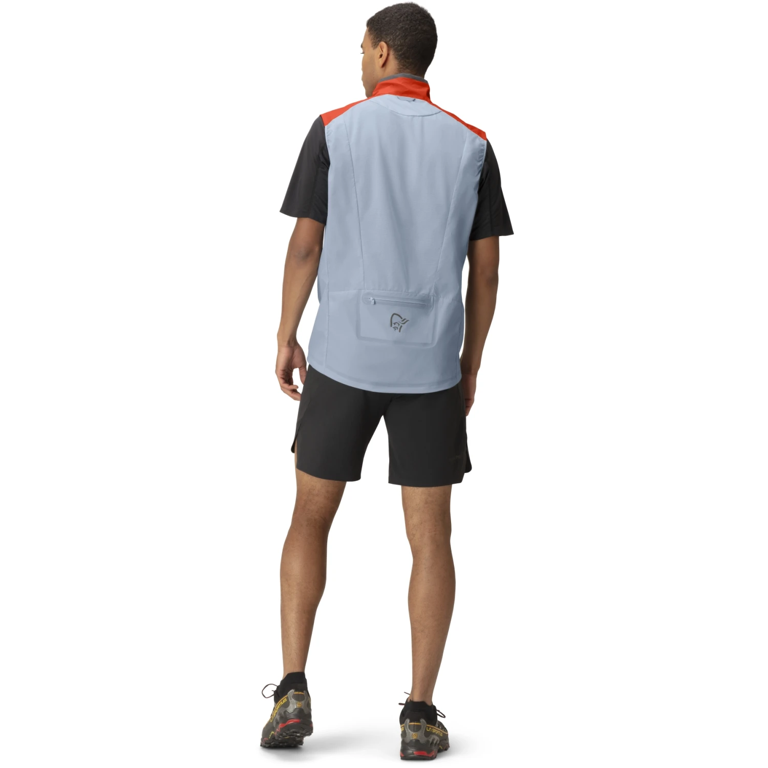 Norrona Senja Aero90 Weste Herren - Arednalin/Blue Fog 7 Norrona Senja Aero90 Weste Herren - Arednalin/Blue Fog – Bild 5