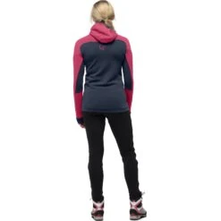 Norrona Trollveggen Powerstretch Pro Zip Hood Jacke Damen - Honeysuckle/Indigo Night -Norrona norrona trollveggen powerstretch pro zip hood women honeysuckle indigo night 4 1031657