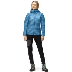 Norrona Trollveggen Superlight Down850 Hood Daunenjacke Damen - Hawaiian Surf -Norrona norrona trollveggen superlight down850 hood jacket women hawaiian surf 3 1258413