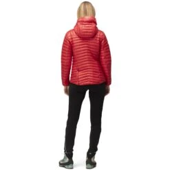 Norrona Trollveggen Superlight Down850 Hood Daunenjacke Damen - True Red -Norrona norrona trollveggen superlight down850 hood jacket women true red 4 1258426