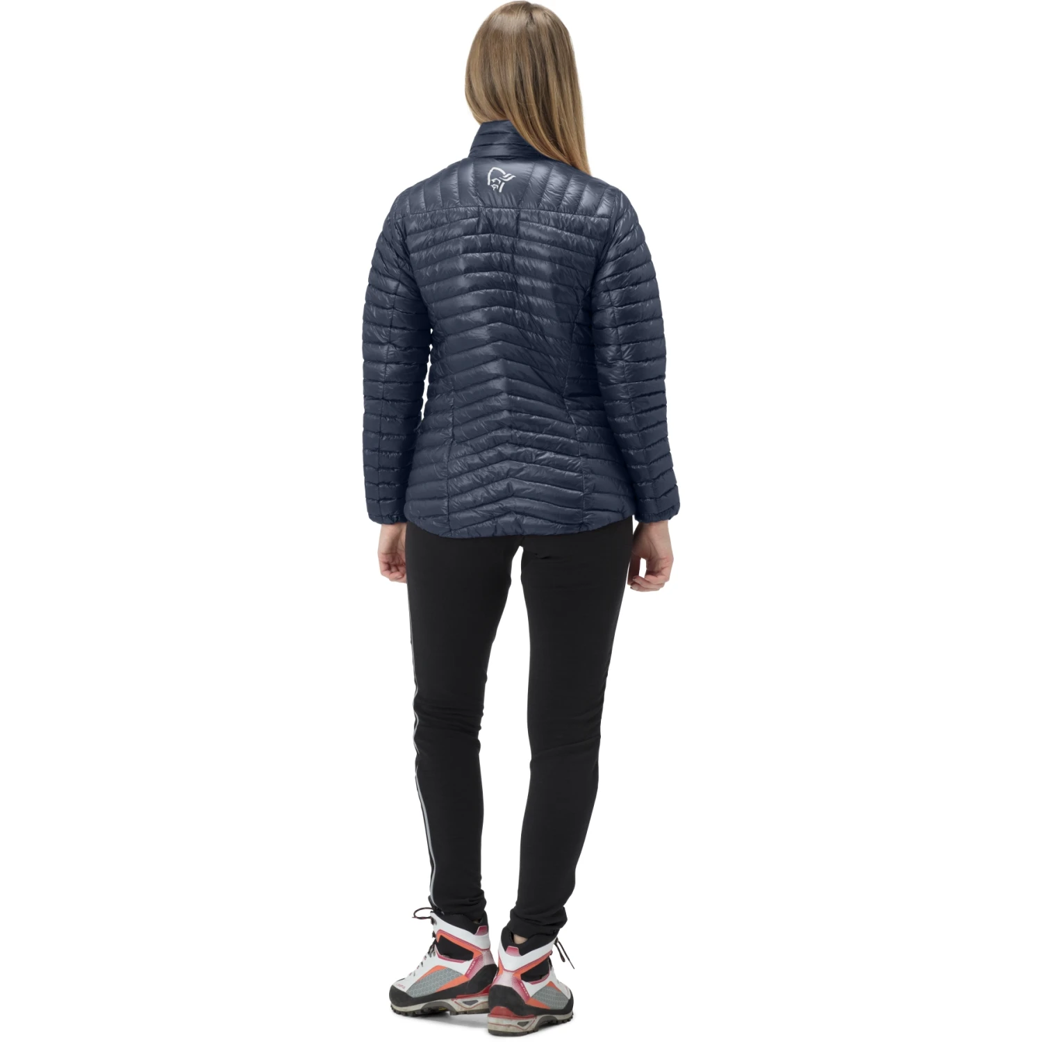 Norrona Trollveggen Superlight Down850 Daunenjacke Damen - Indigo Night 7 Norrona Trollveggen Superlight Down850 Daunenjacke Damen - Indigo Night – Bild 5